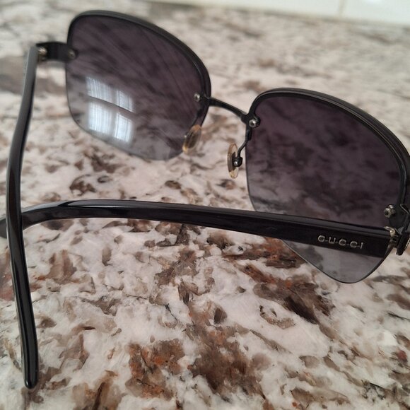 Gucci Women's 2897 65ZN6 Black Designer Sunglasses - Picture 2 of 11